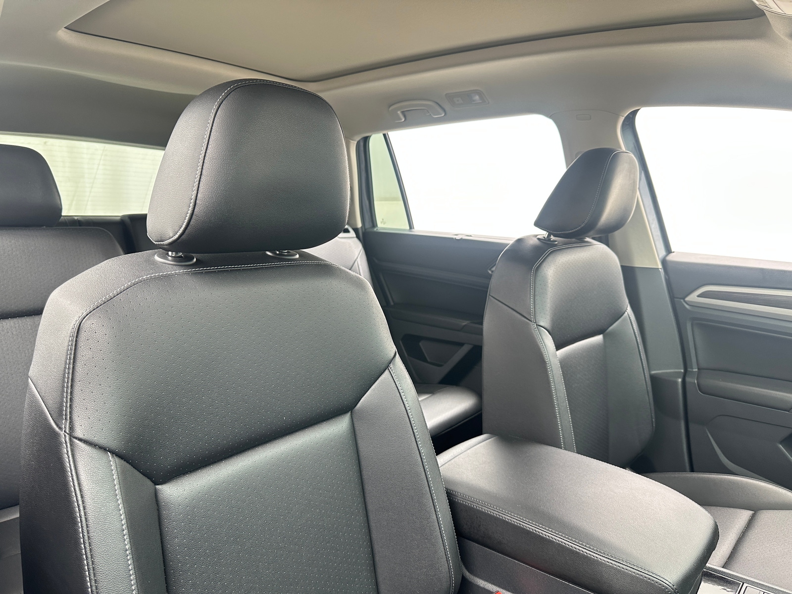 Thumbnail: 2018 Volkswagen Atlas - 2