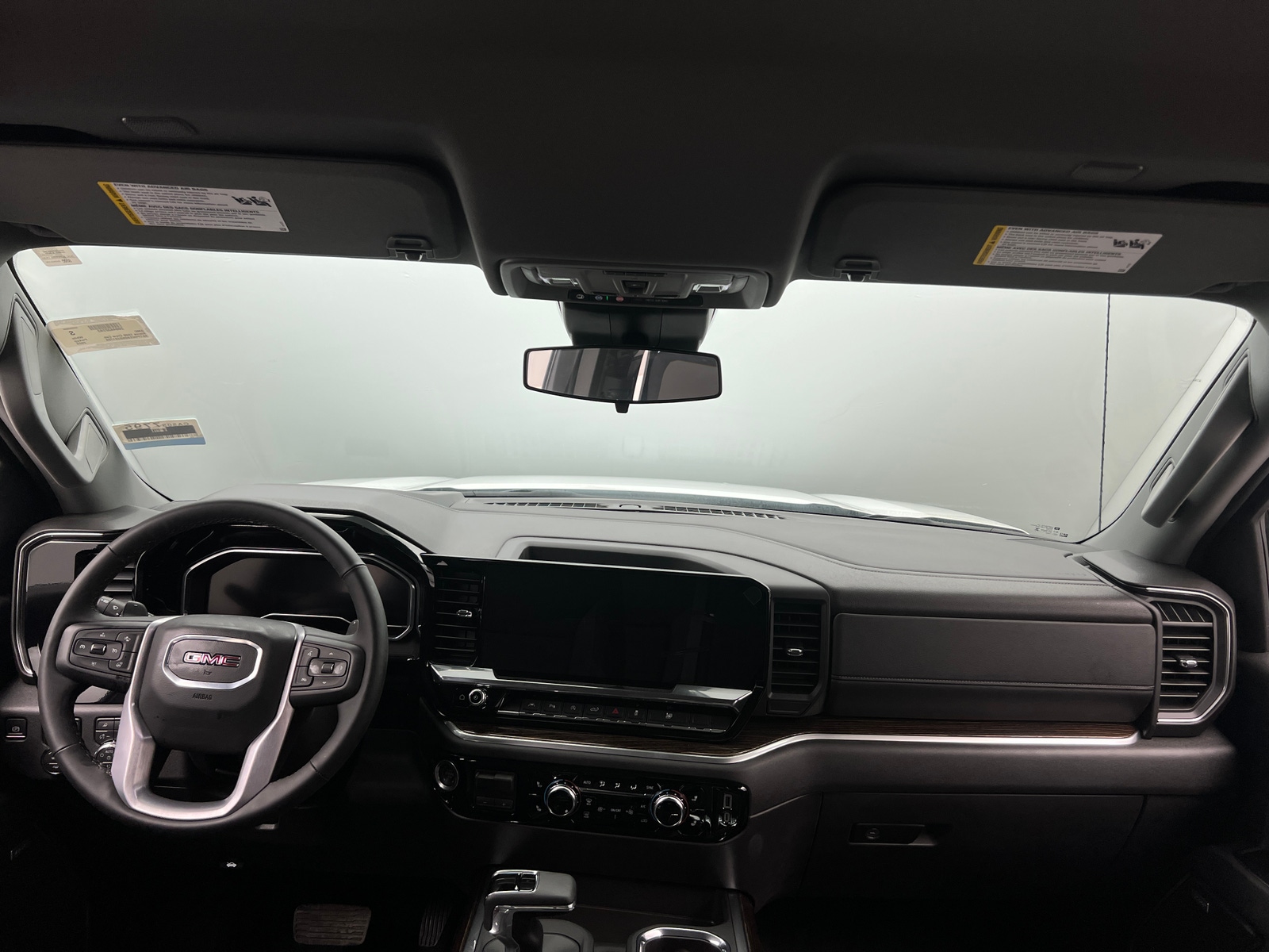 Thumbnail: 2025 GMC Sierra 1500 - 3