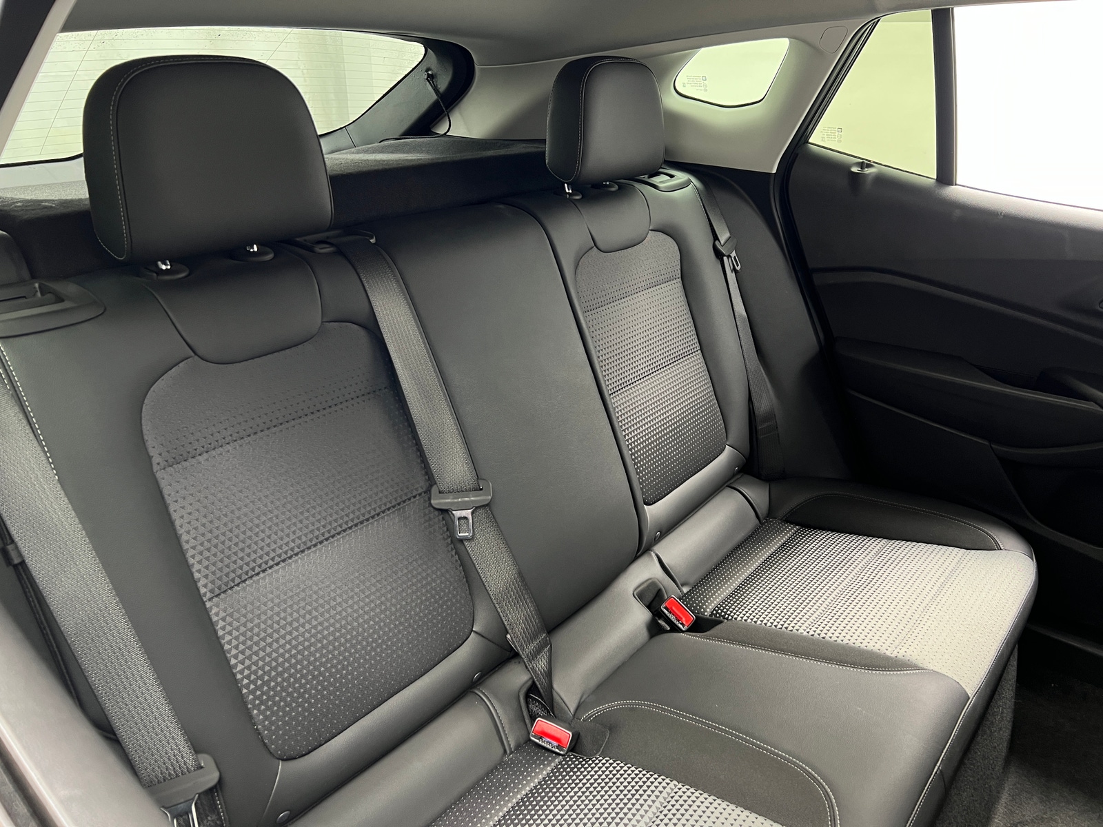 Thumbnail: 2025 Chevrolet Trax - 6