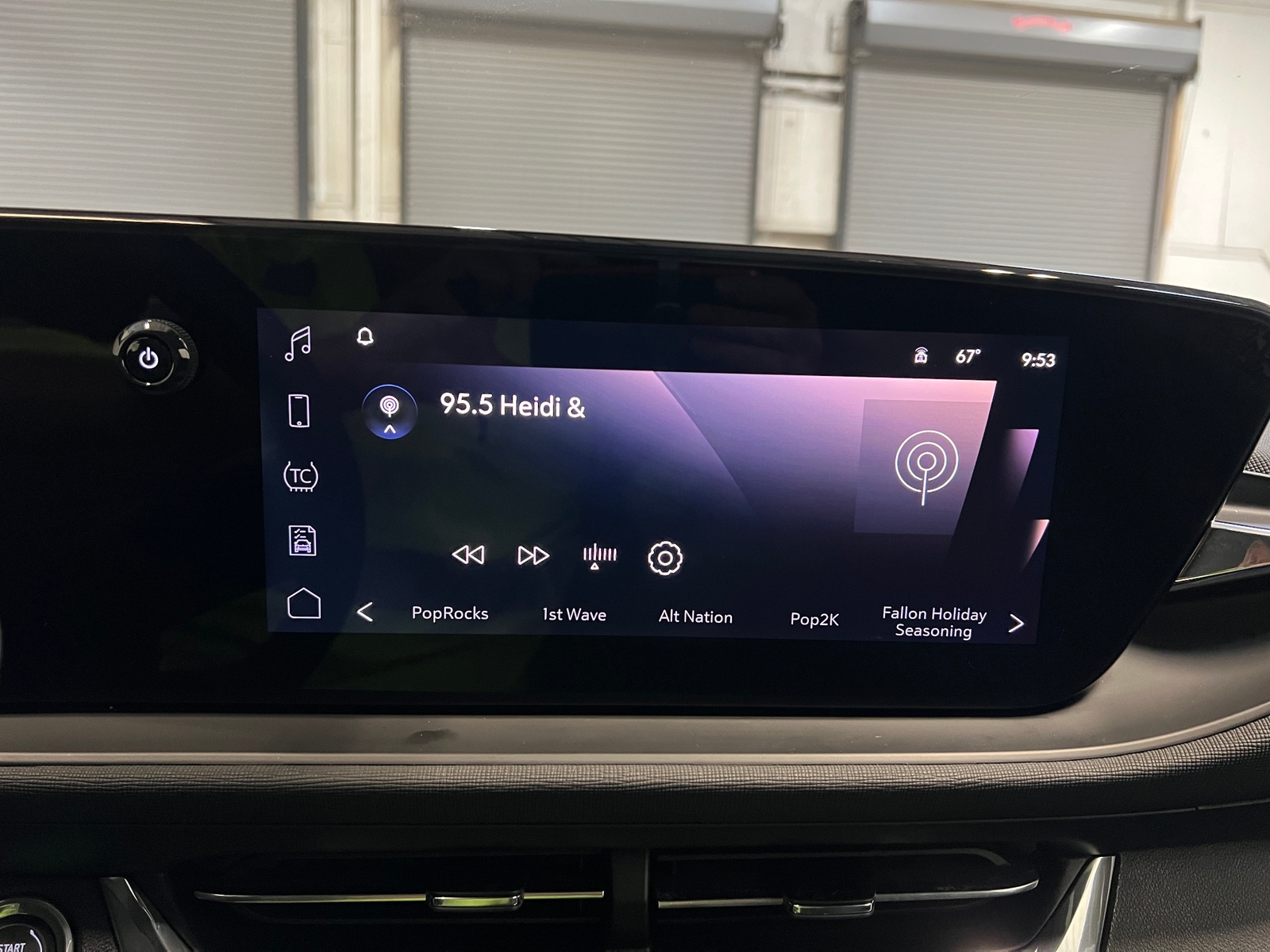 Thumbnail: 2025 Buick Envista - 3