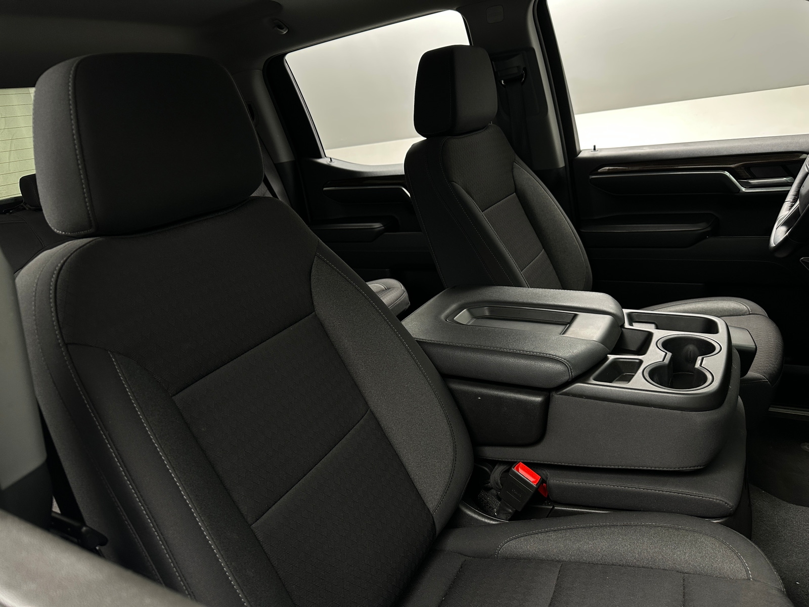 Thumbnail: 2024 Chevrolet Silverado 1500 - 2