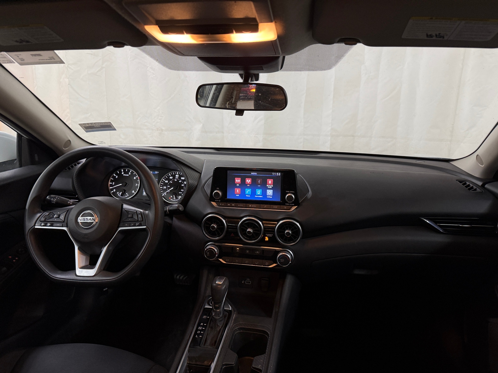 Thumbnail: 2020 Nissan Sentra - 3