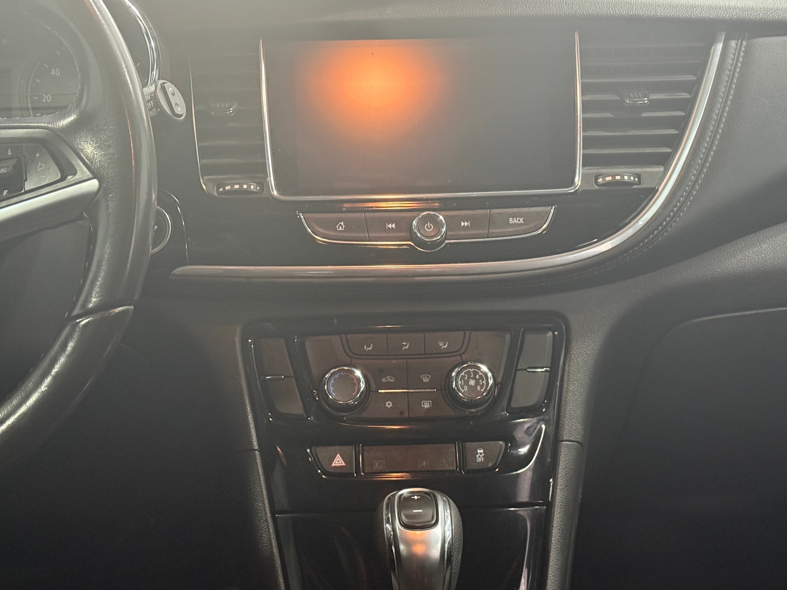 Thumbnail: 2020 Buick Encore - 3