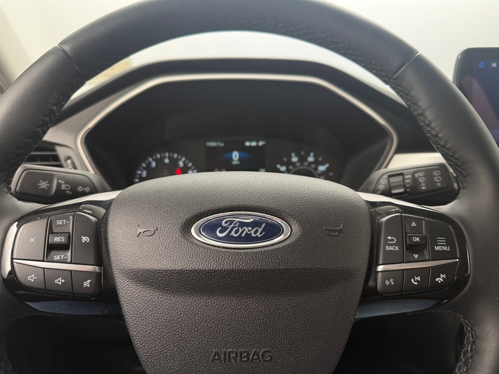 Thumbnail: 2022 Ford Escape - 5