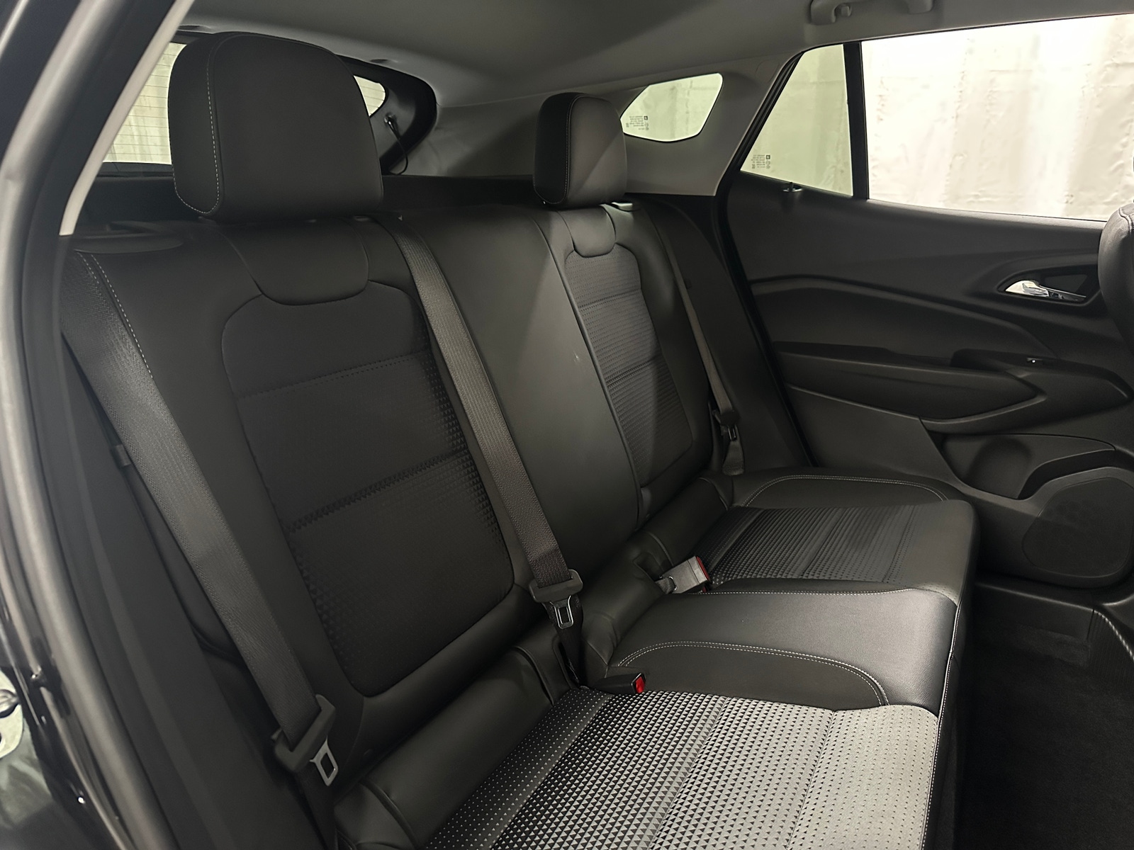 Thumbnail: 2025 Chevrolet Trax - 6