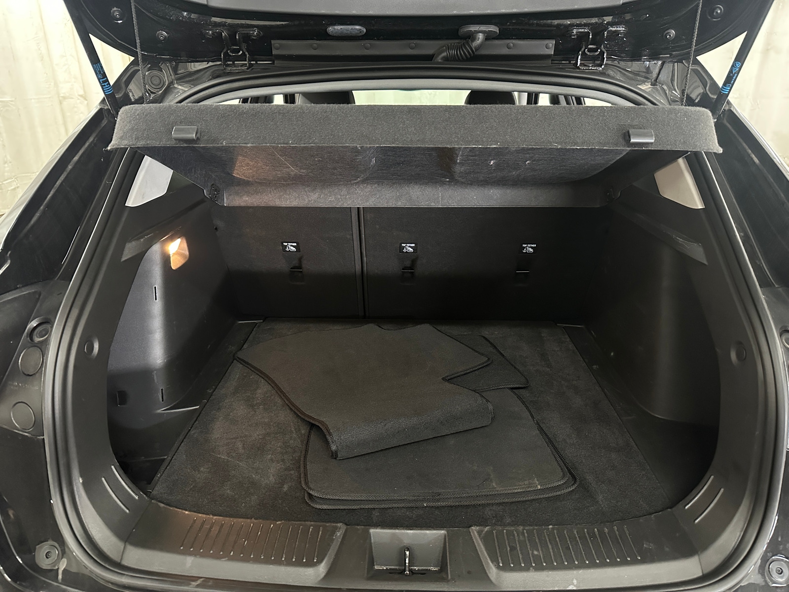 Thumbnail: 2025 Chevrolet Trax - 7