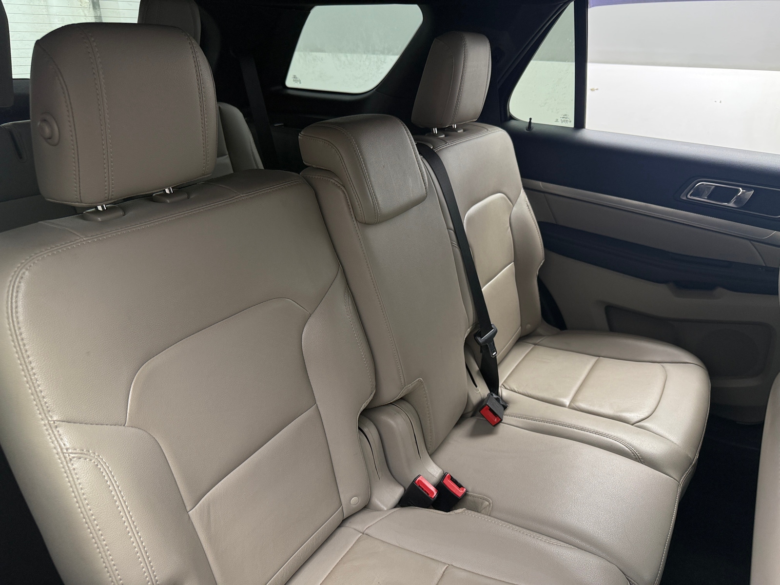 Thumbnail: 2018 Ford Explorer - 5