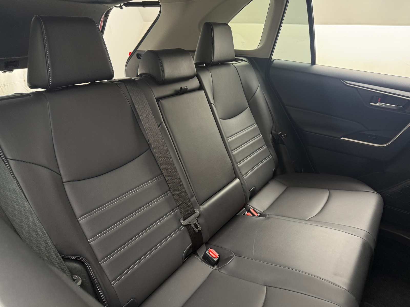 Thumbnail: 2023 Toyota RAV4 - 5