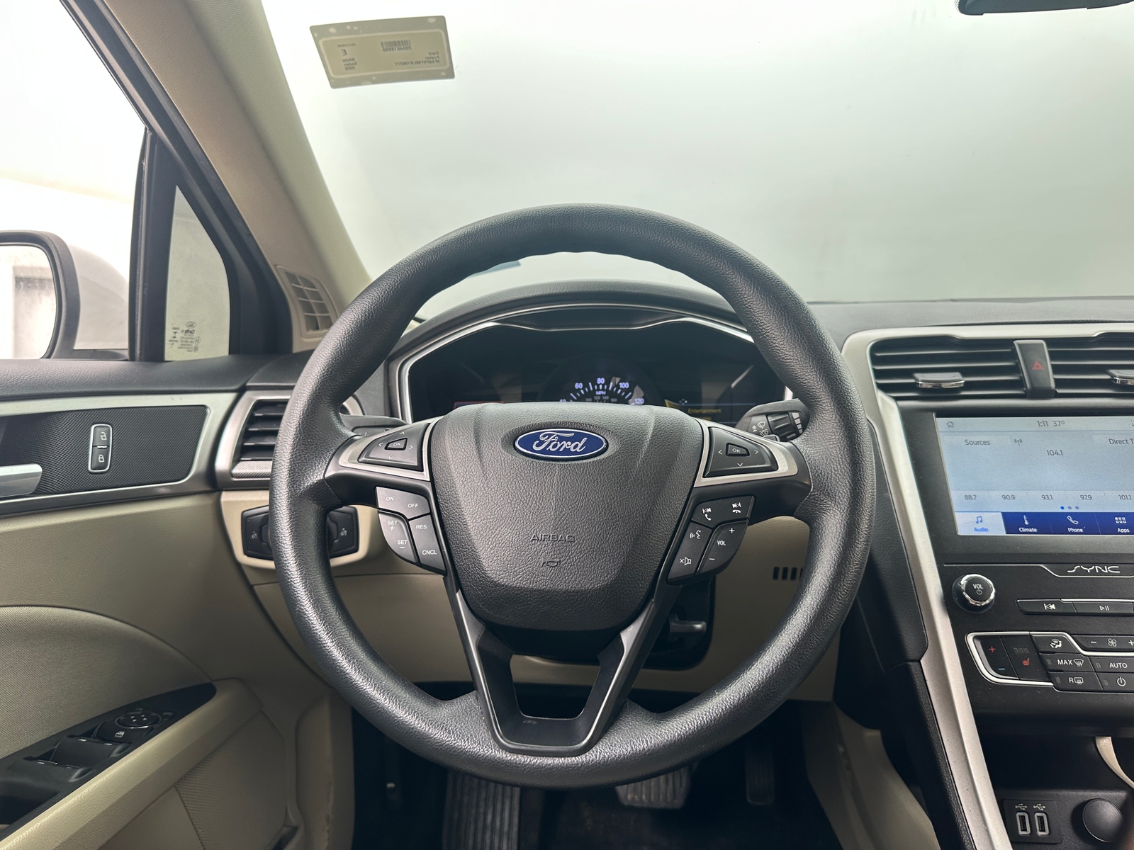 Thumbnail: 2020 Ford Fusion - 4