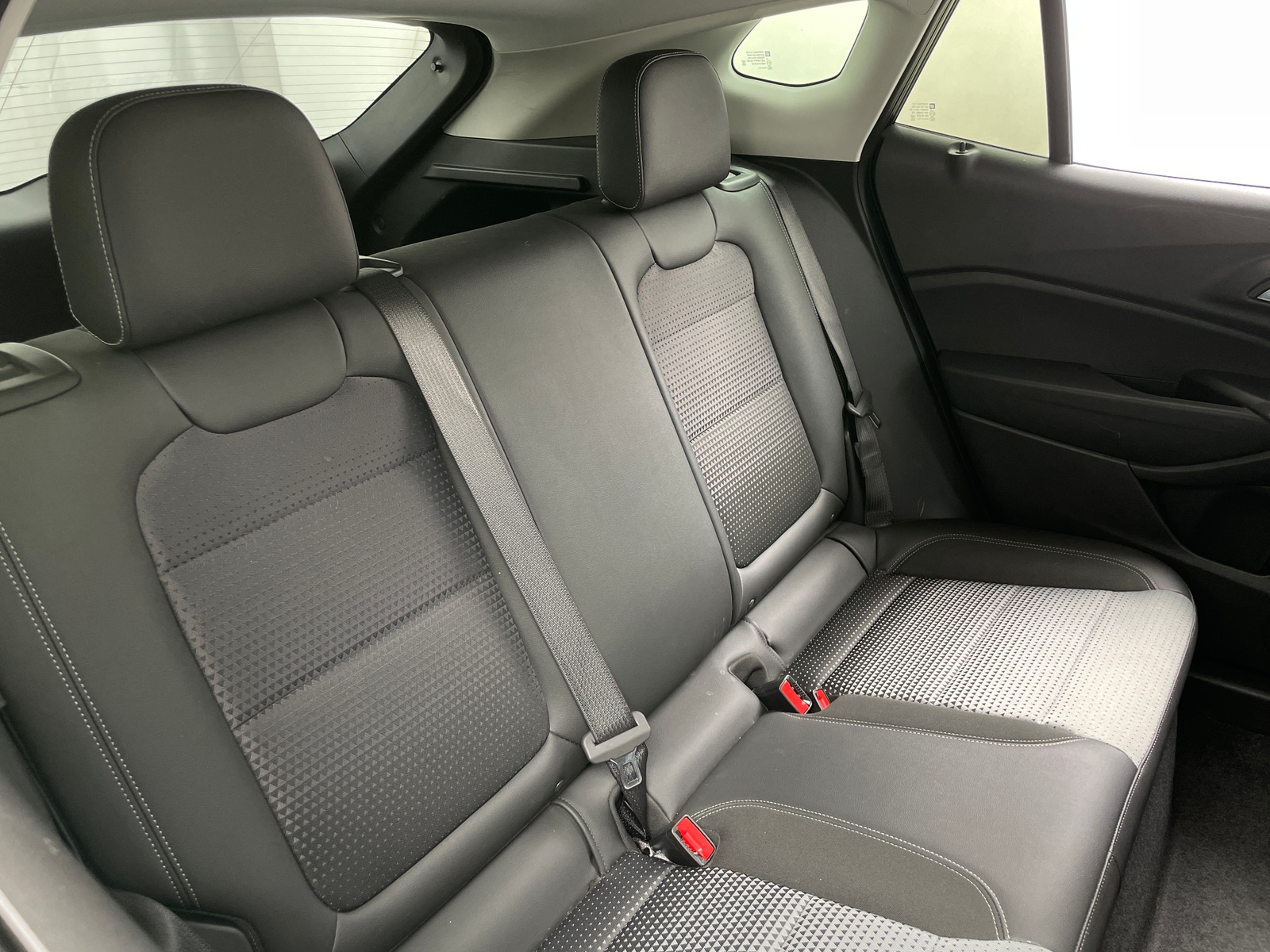 Thumbnail: 2025 Chevrolet Trax - 6