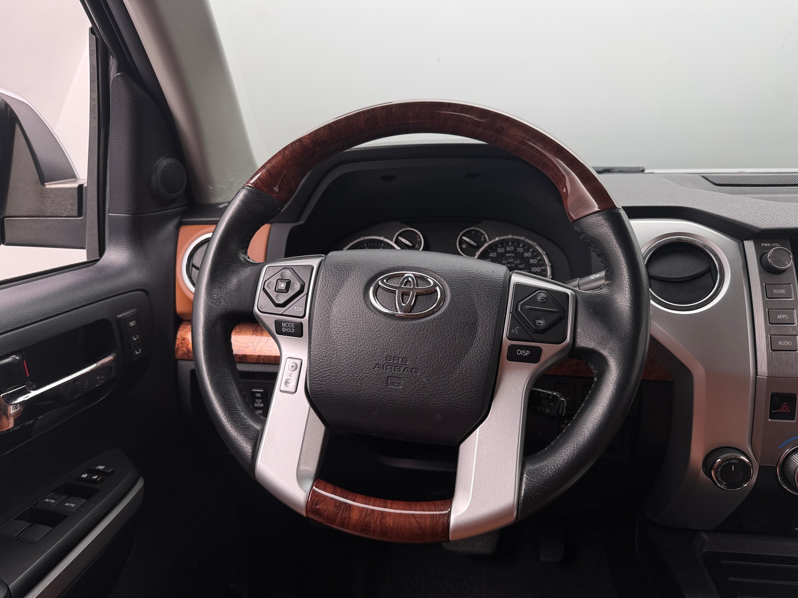 Thumbnail: 2016 Toyota Tundra - 4