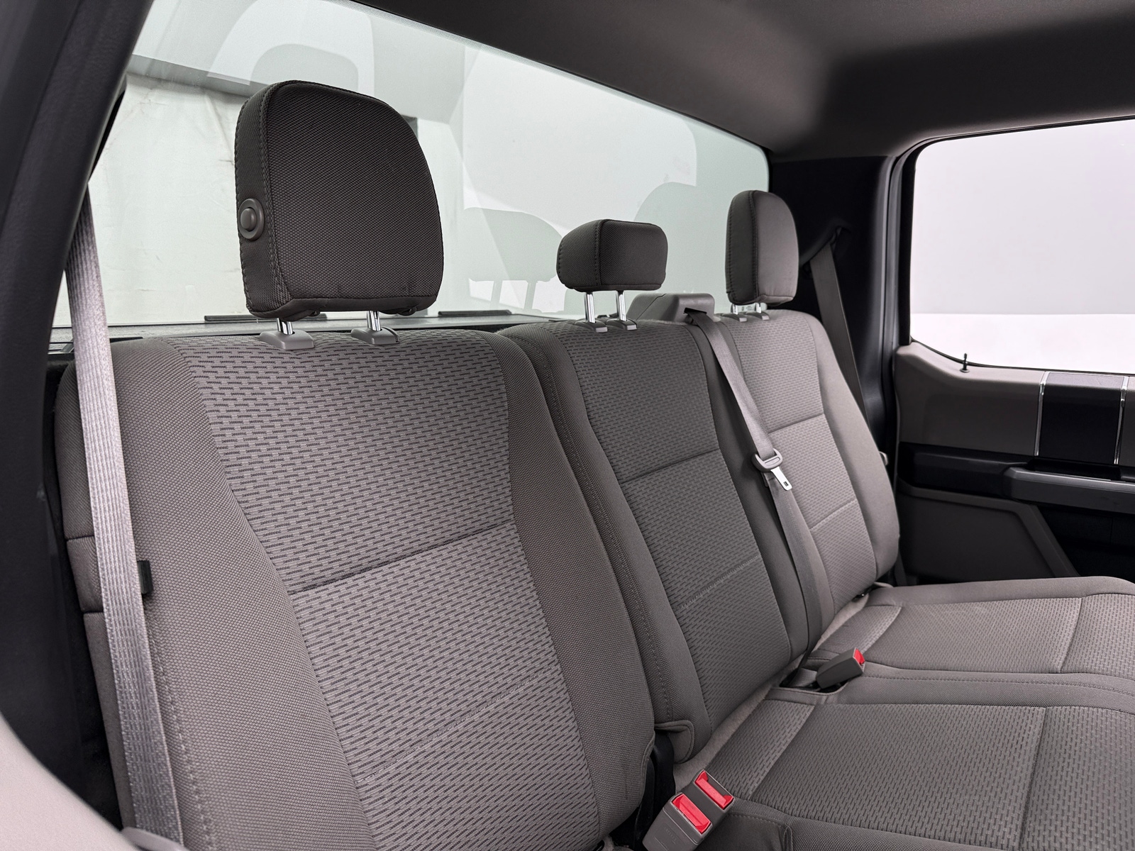 Thumbnail: 2018 Ford Econoline - 6