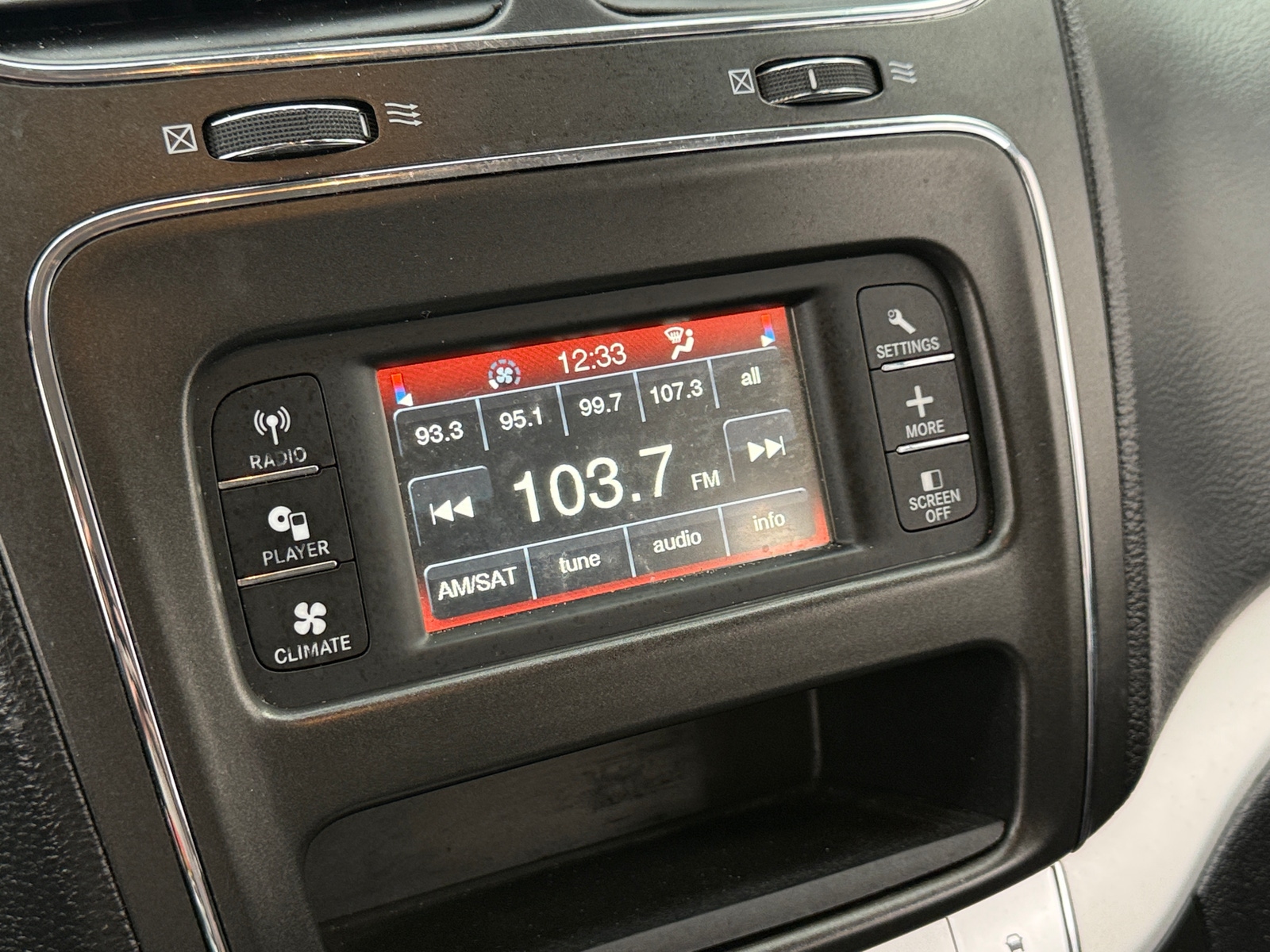 Thumbnail: 2019 Dodge Journey - 4