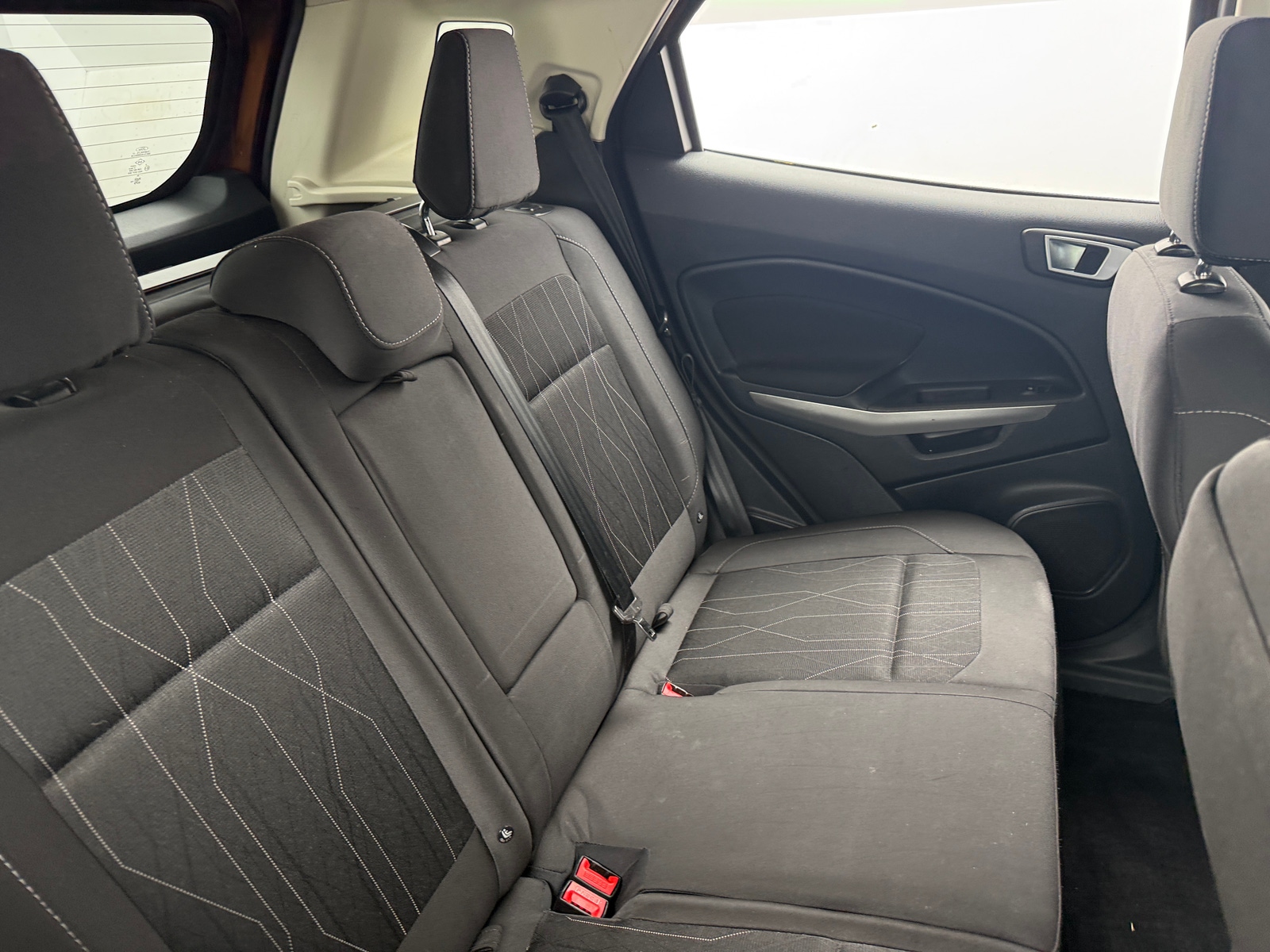 Thumbnail: 2018 Ford EcoSport - 6