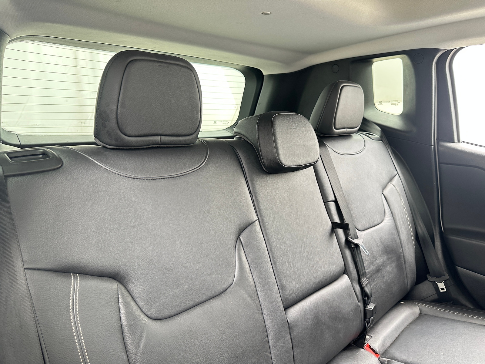 Thumbnail: 2015 Jeep Renegade - 5