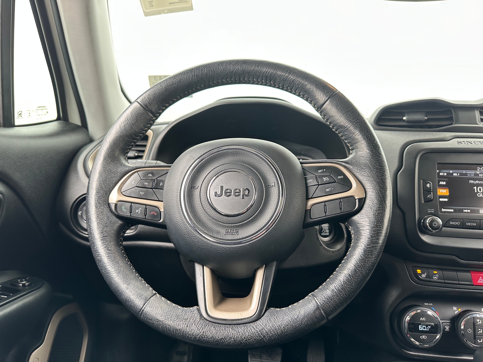 Thumbnail: 2015 Jeep Renegade - 4