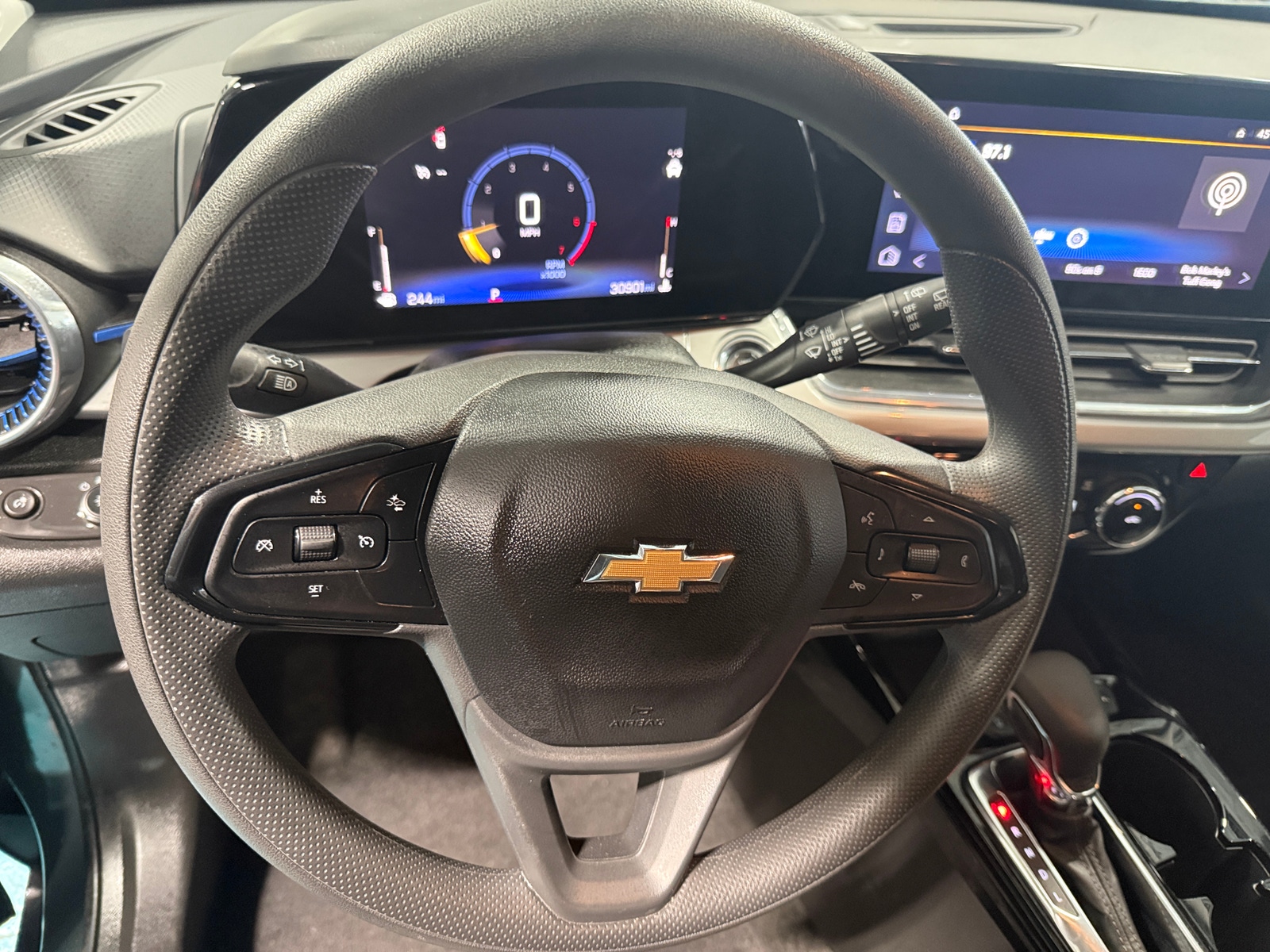 Thumbnail: 2025 Chevrolet Trax - 5