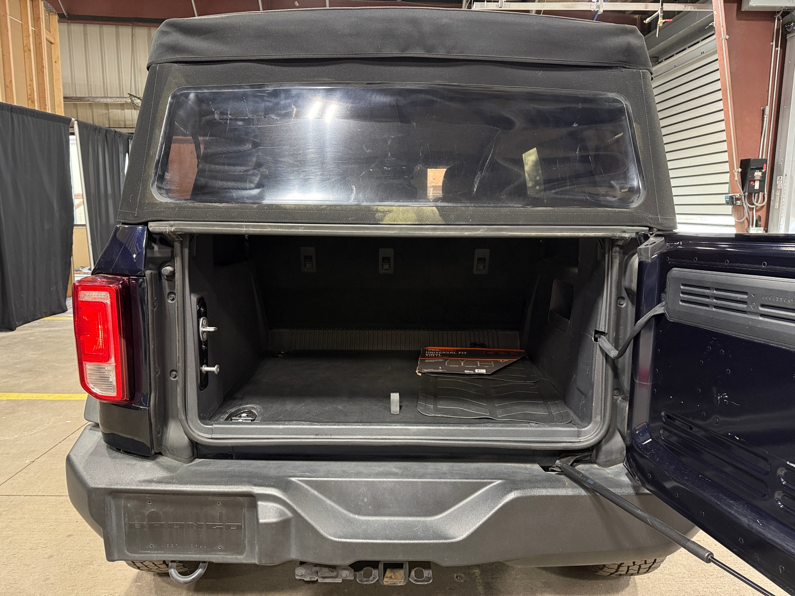 Thumbnail: 2021 Ford Bronco - 7