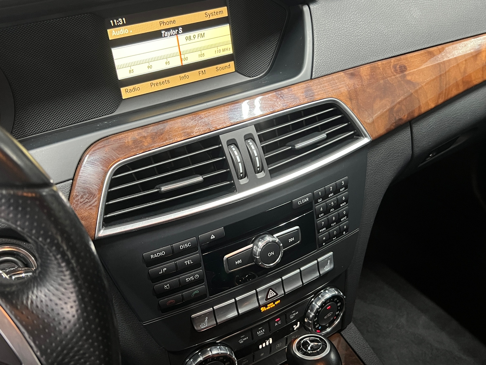 Thumbnail: 2012 Mercedes-Benz C-Class - 3
