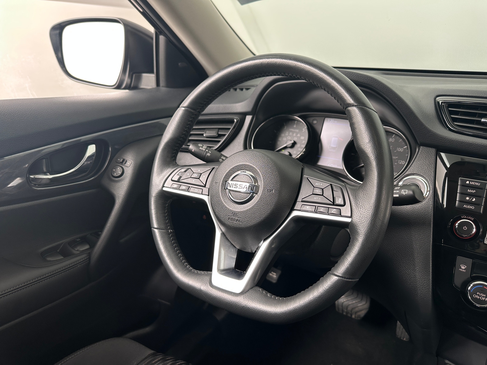 Thumbnail: 2018 Nissan Rogue - 5