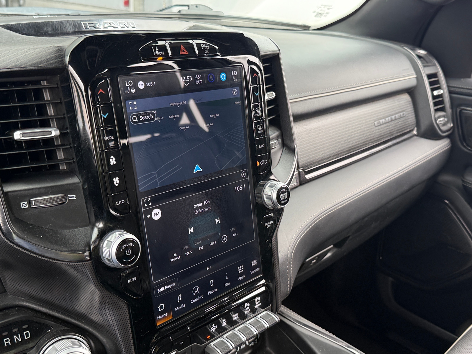 Thumbnail: 2024 RAM 1500 - 3