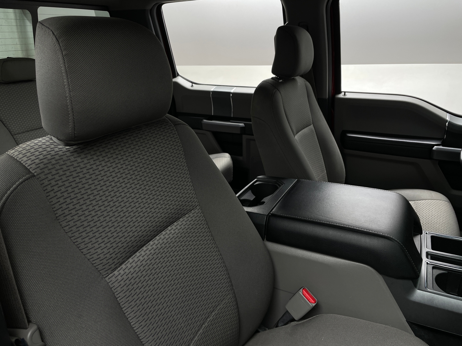 Thumbnail: 2015 Ford Econoline - 2