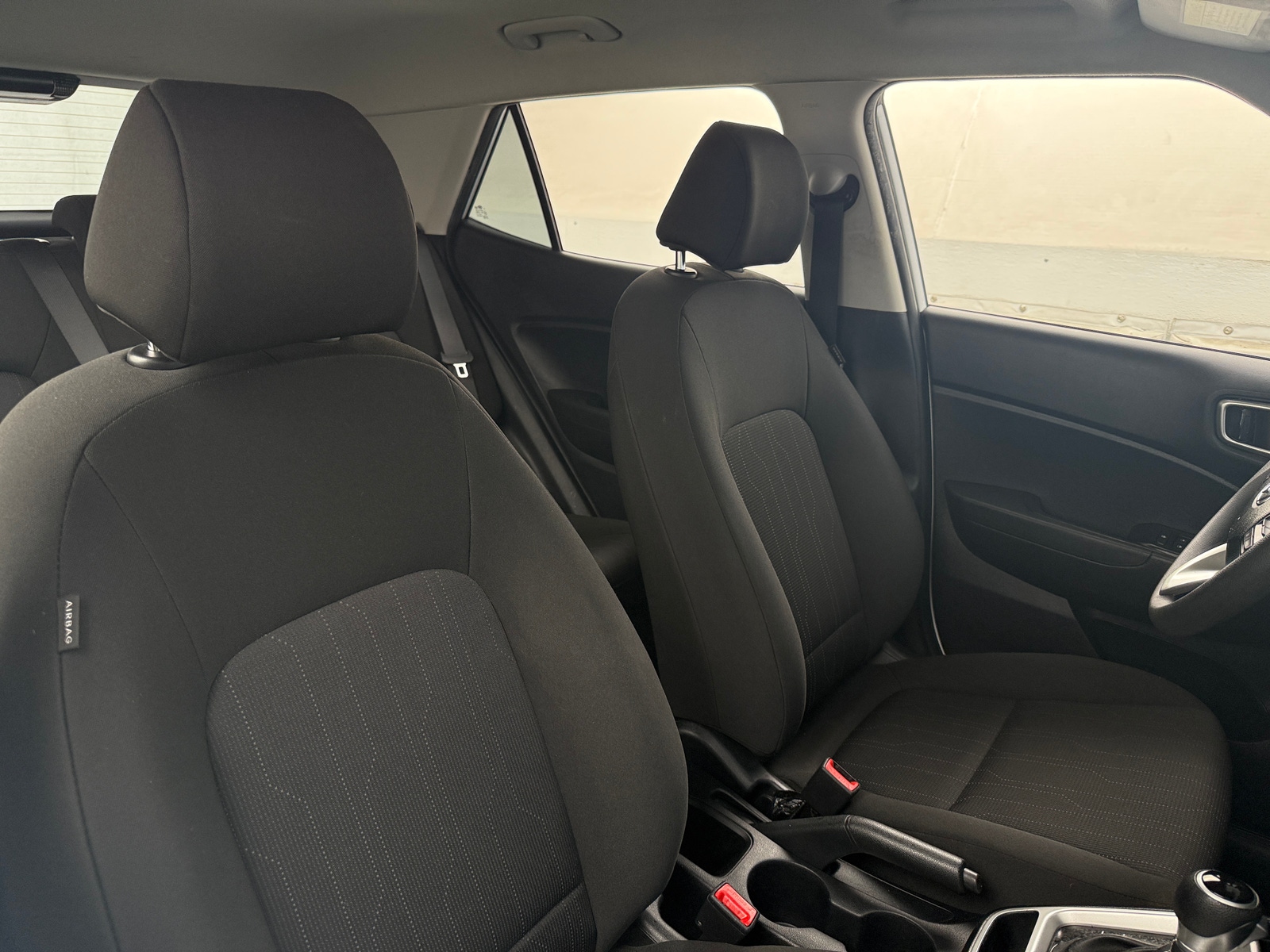 Thumbnail: 2022 Hyundai Venue - 2