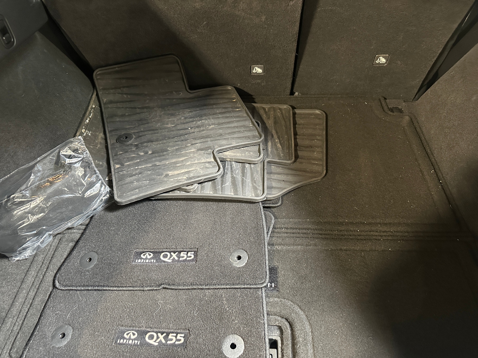 Thumbnail: 2023 INFINITI QX55 - 6