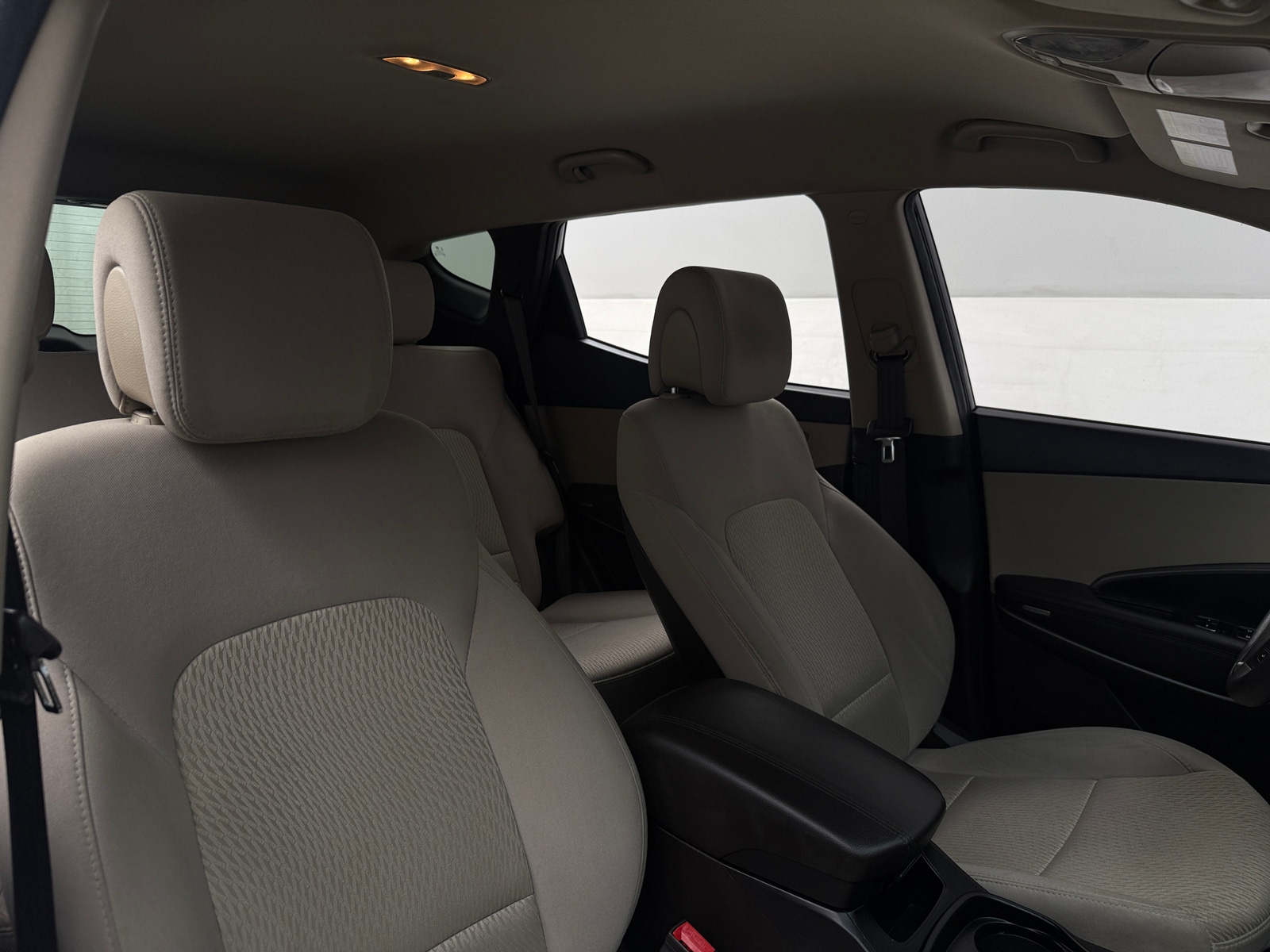 Thumbnail: 2017 Hyundai Santa Fe - 2