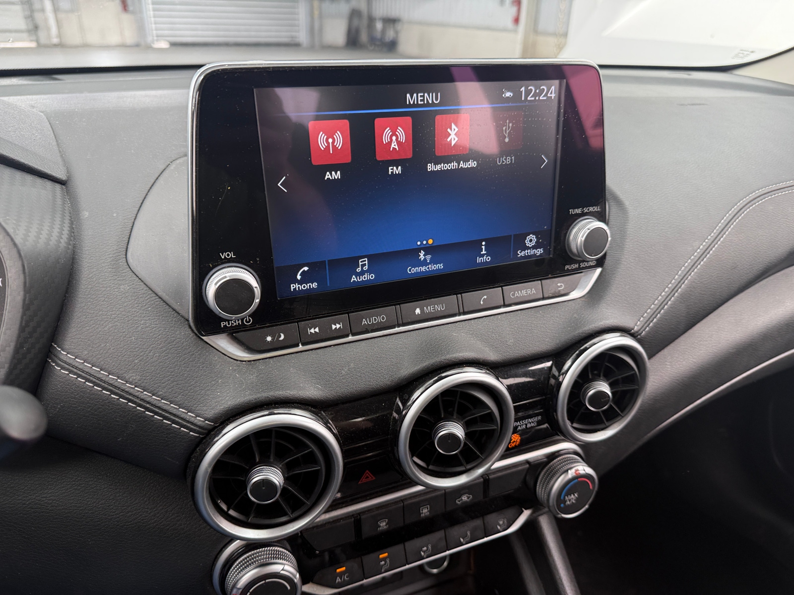 Thumbnail: 2025 Nissan Sentra - 4