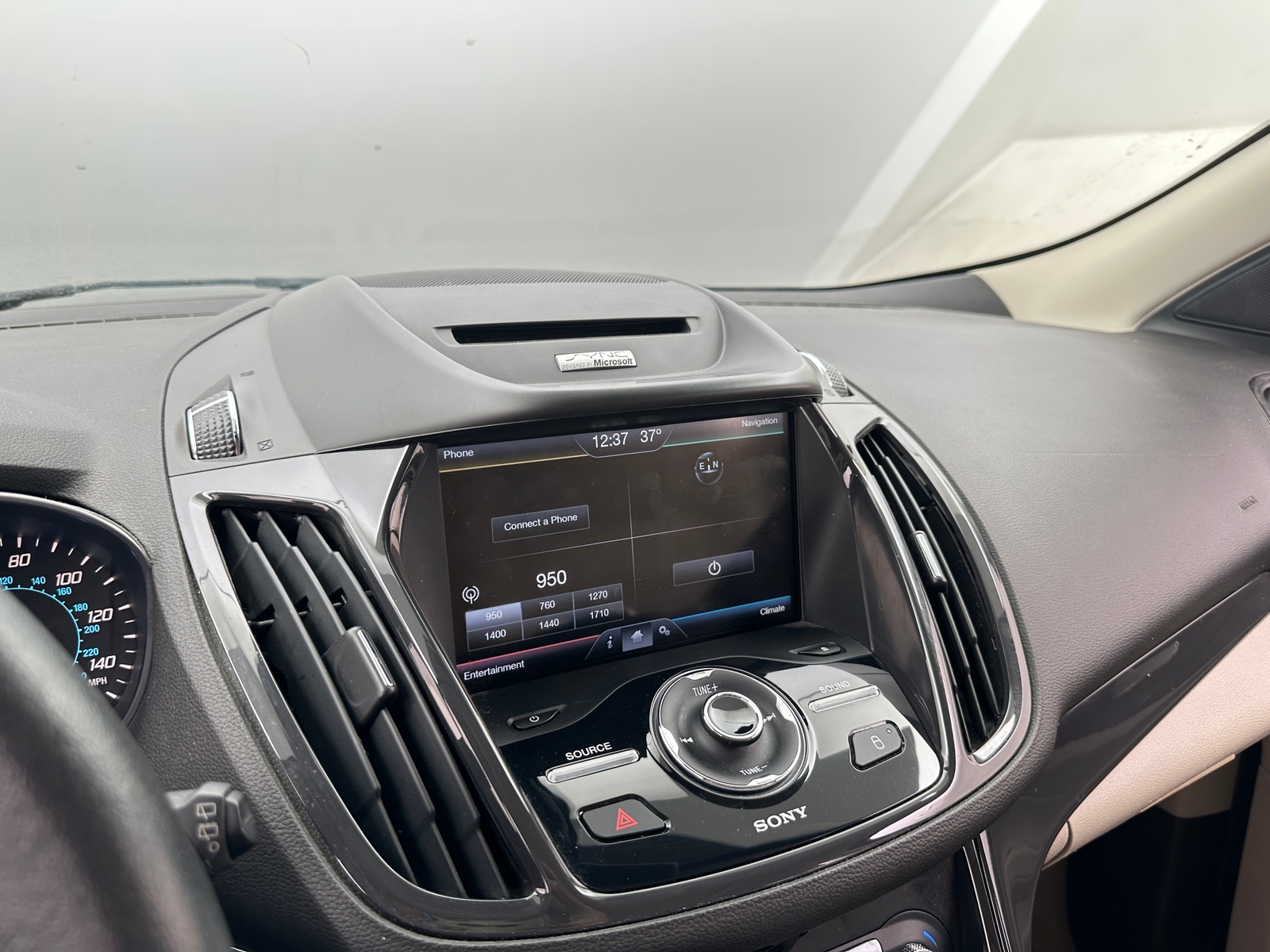 Thumbnail: 2014 Ford Escape - 3