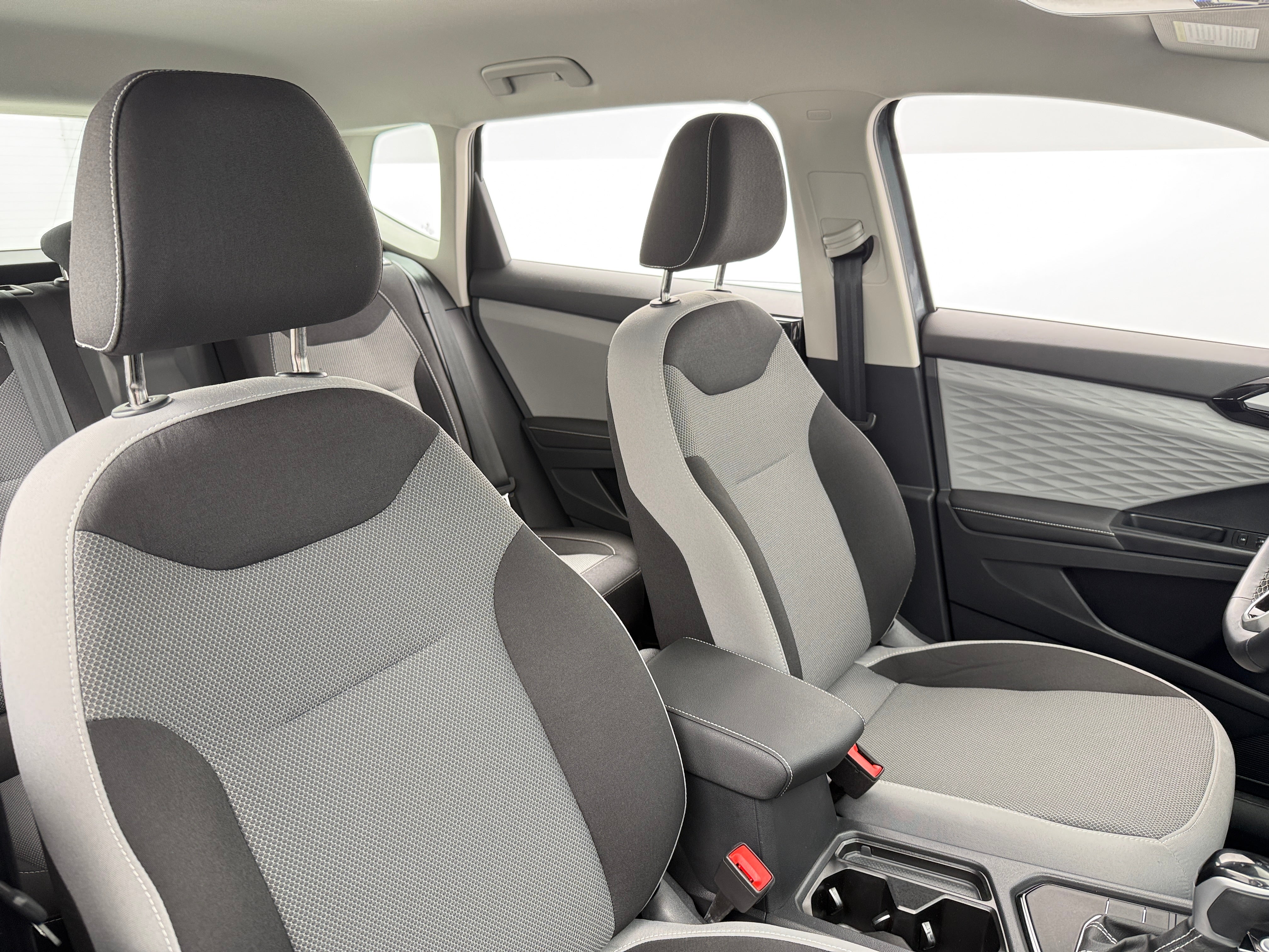 2024 Volkswagen Taos