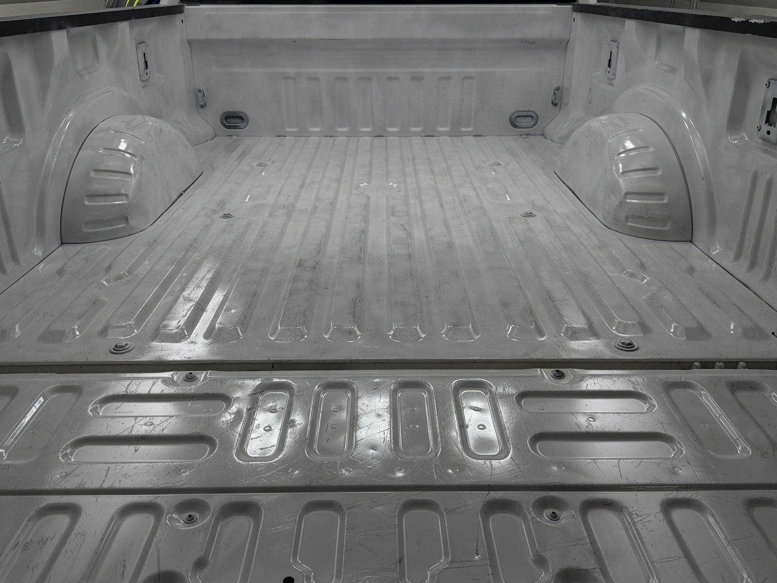 Thumbnail: 2022 Ford Econoline - 6