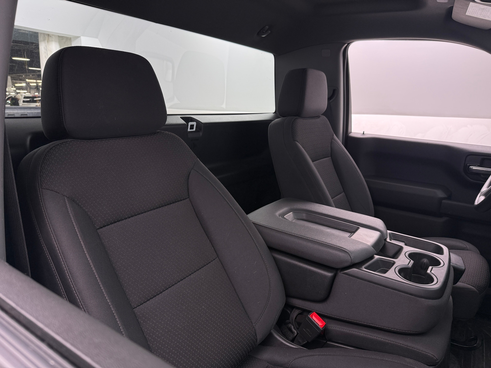 Thumbnail: 2025 Chevrolet Silverado 1500 - 2