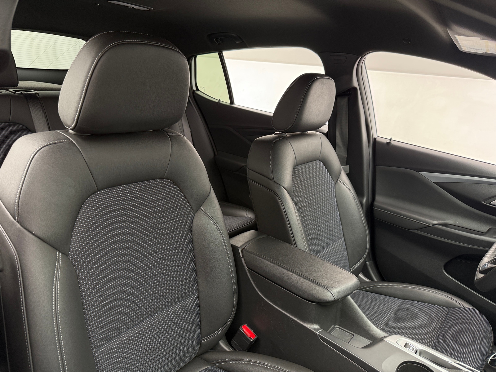 Thumbnail: 2025 Buick Envista - 2