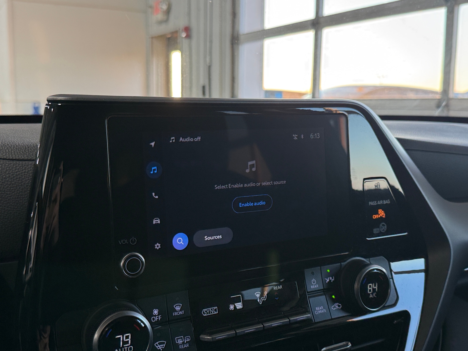 Thumbnail: 2023 Toyota Highlander - 4