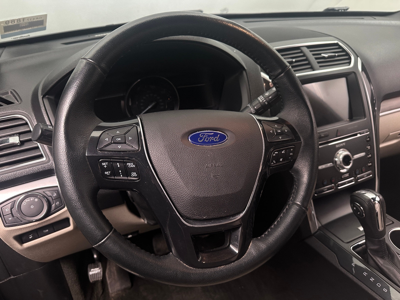 Thumbnail: 2018 Ford Explorer - 4