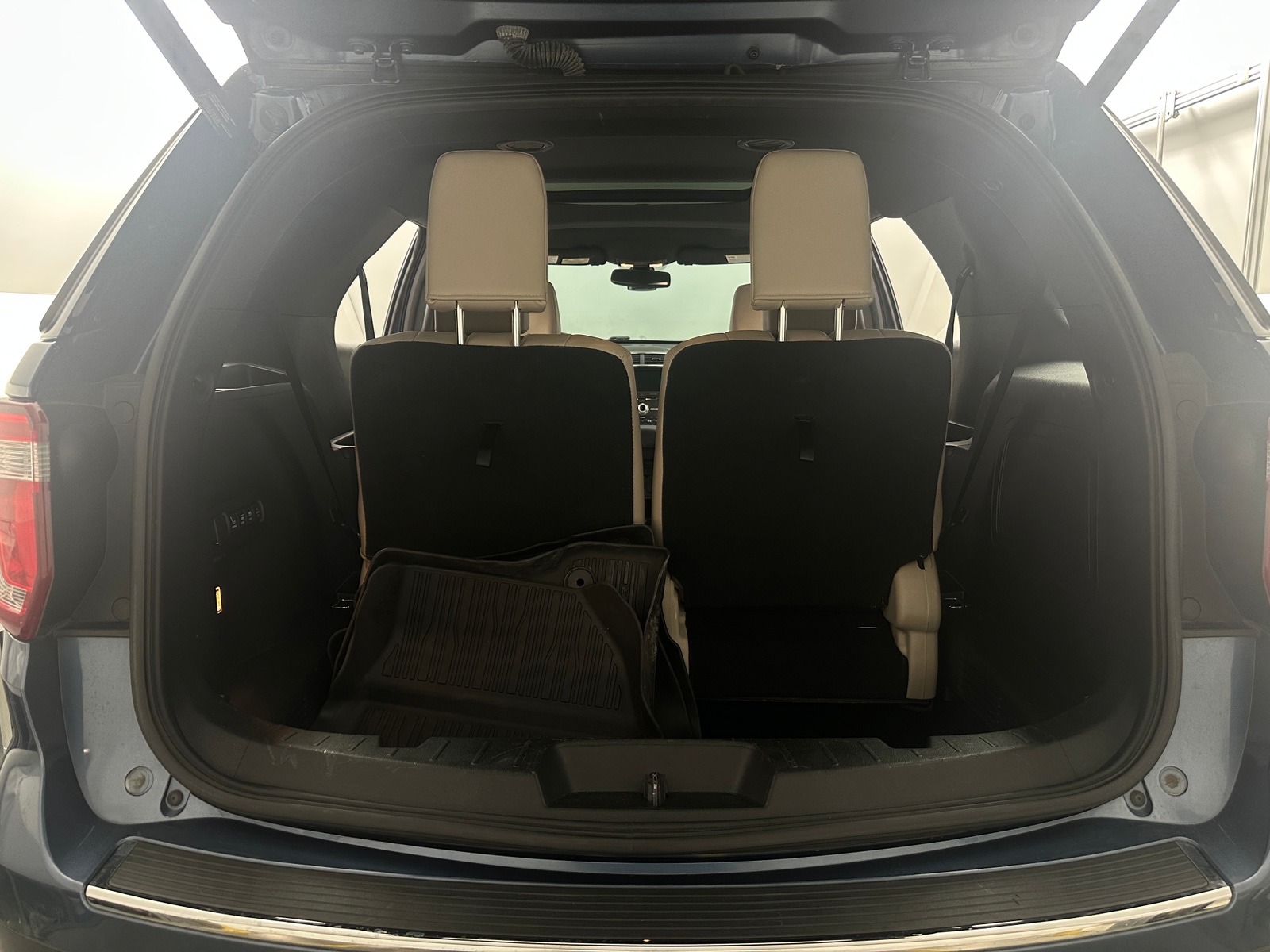 Thumbnail: 2018 Ford Explorer - 6