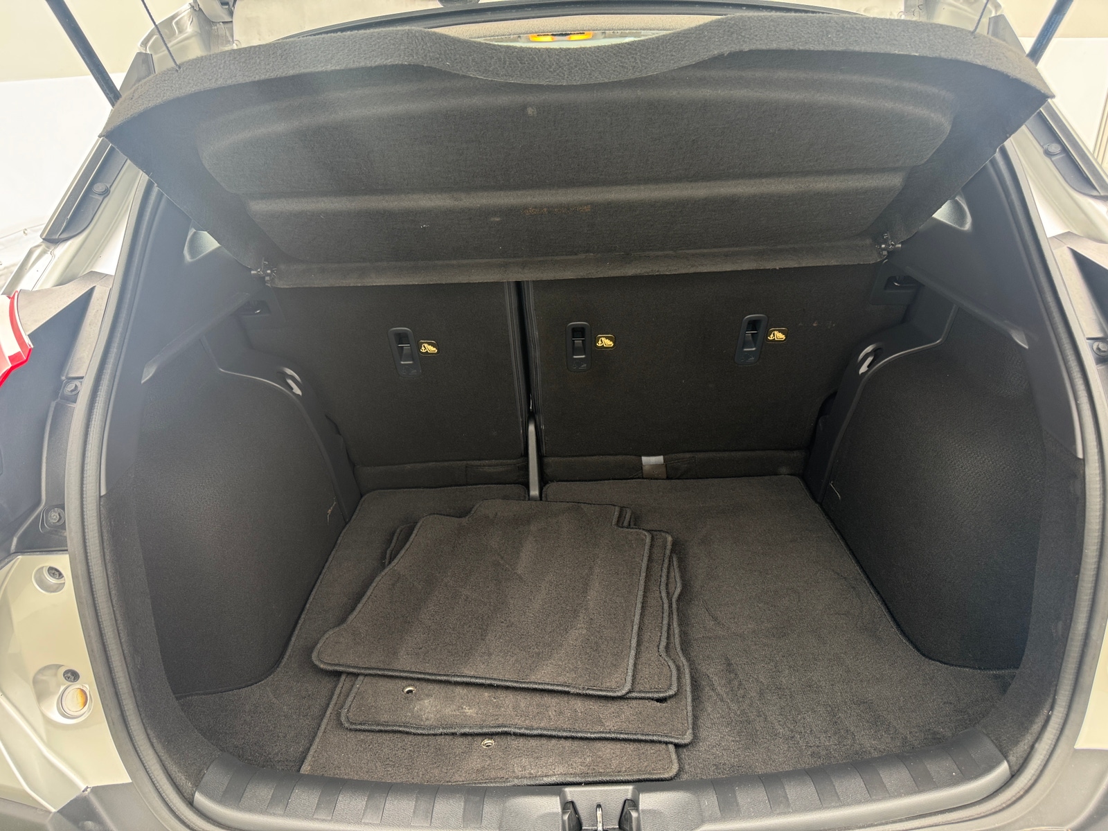 Thumbnail: 2018 Nissan Kicks - 7