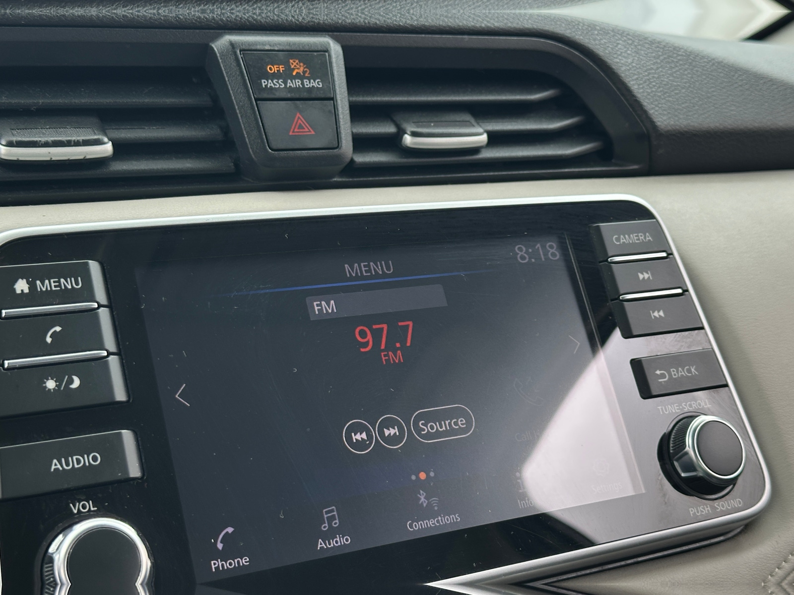 Thumbnail: 2020 Nissan Versa - 4
