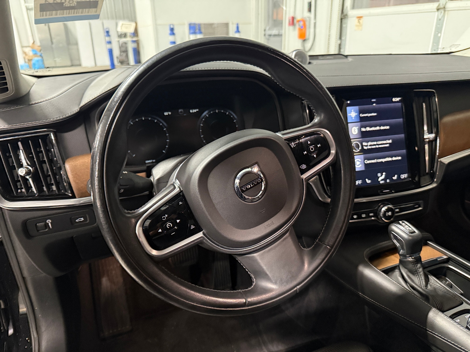 Thumbnail: 2017 Volvo S90 - 4