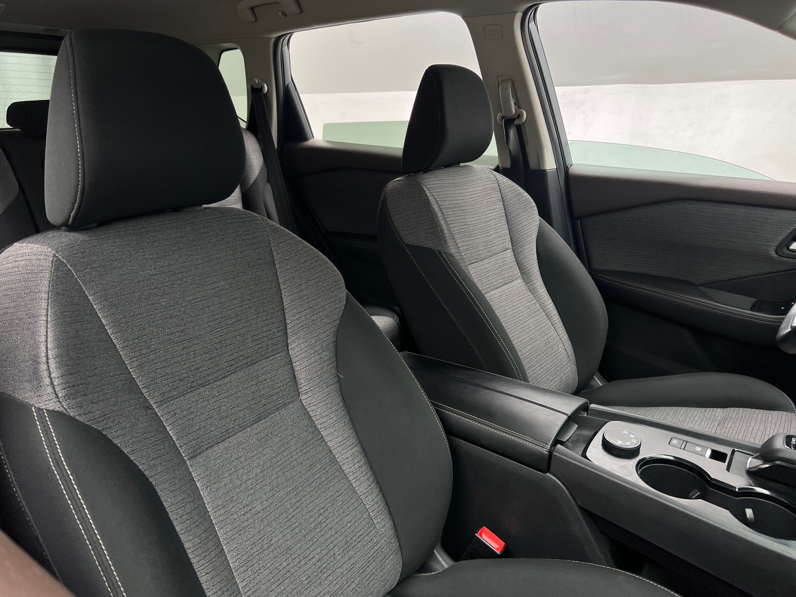 Thumbnail: 2023 Nissan Rogue - 2