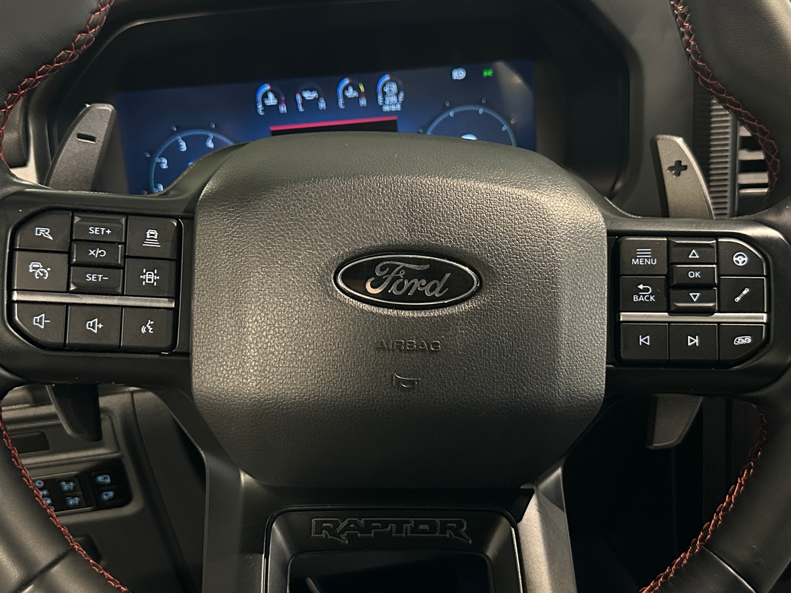 Thumbnail: 2025 Ford Econoline - 4