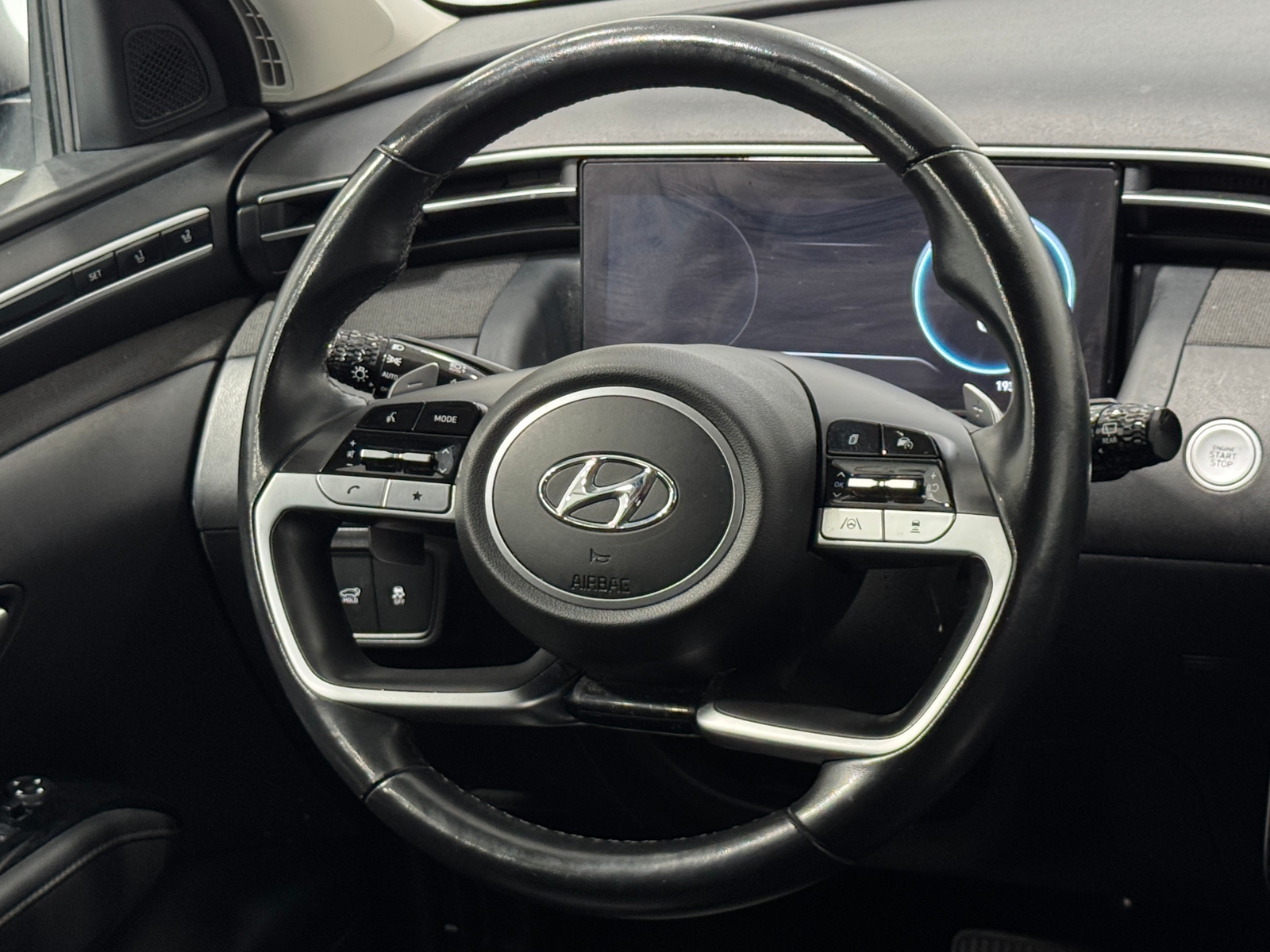 Thumbnail: 2024 Hyundai Tucson - 4