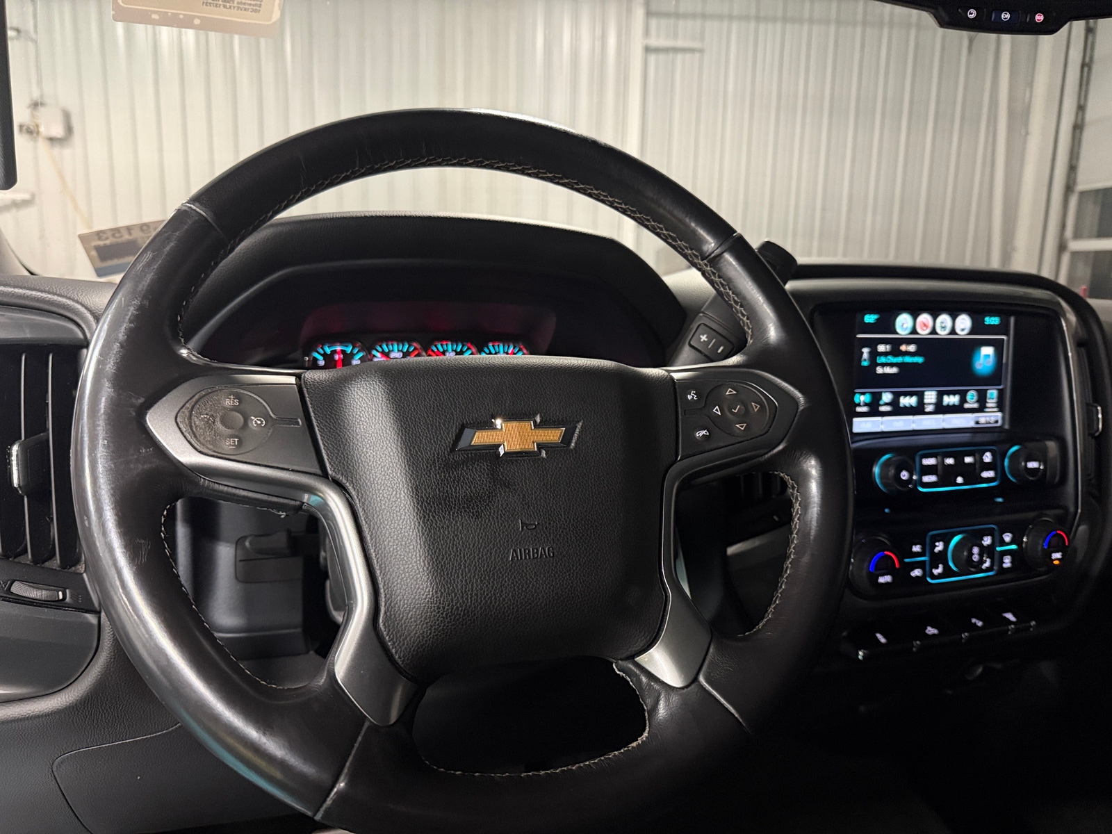 Thumbnail: 2018 Chevrolet Silverado 2500 - 5