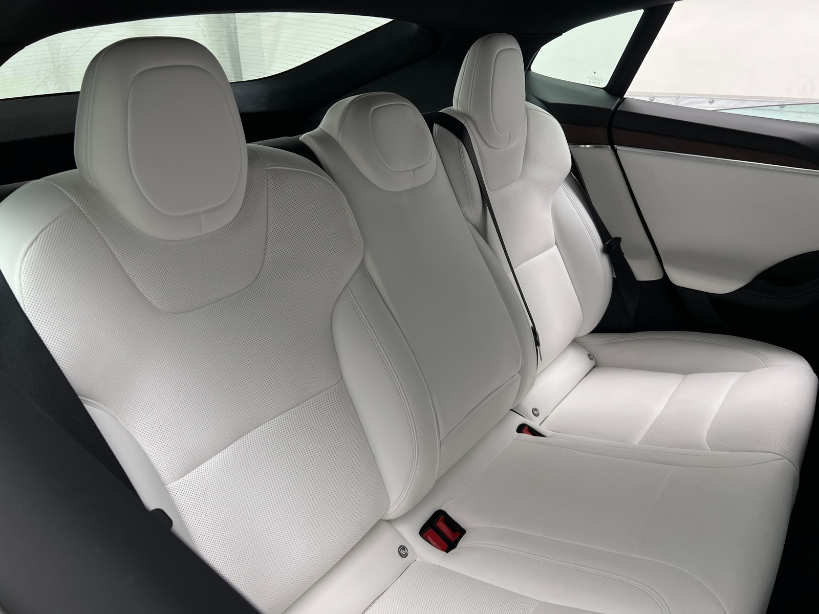 Thumbnail: 2022 Tesla Model S - 5