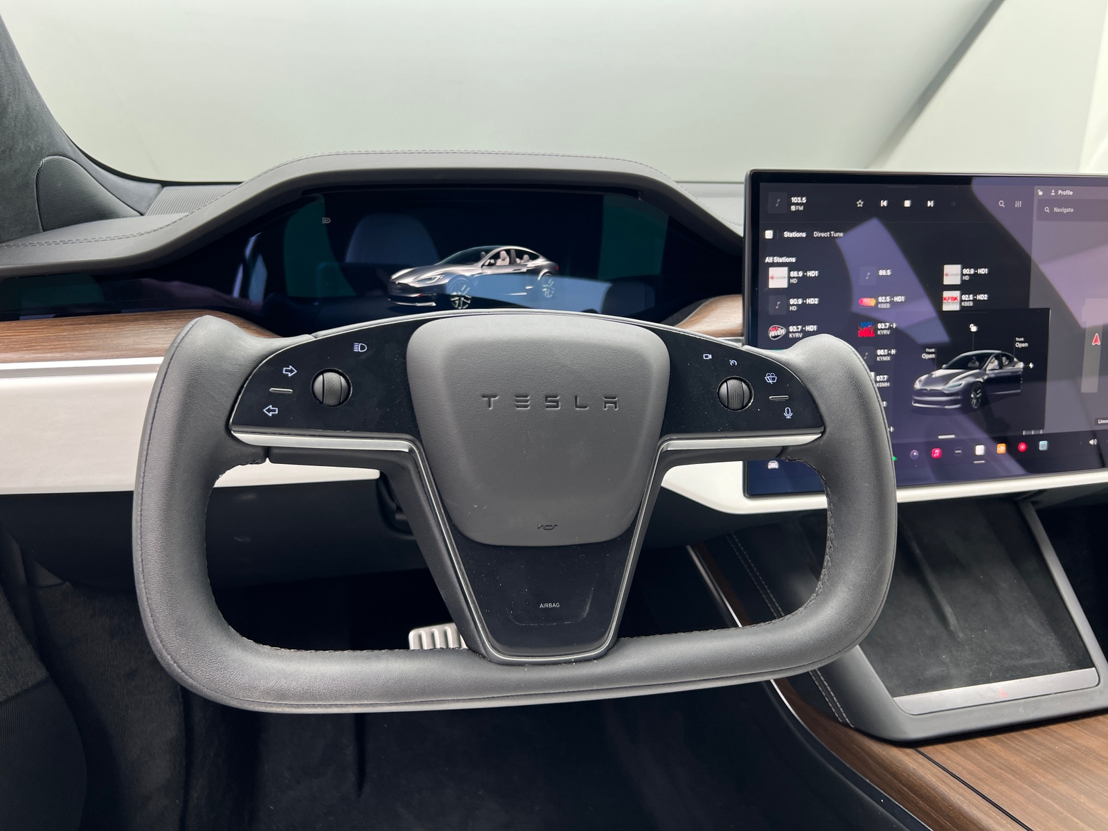 Thumbnail: 2022 Tesla Model S - 4