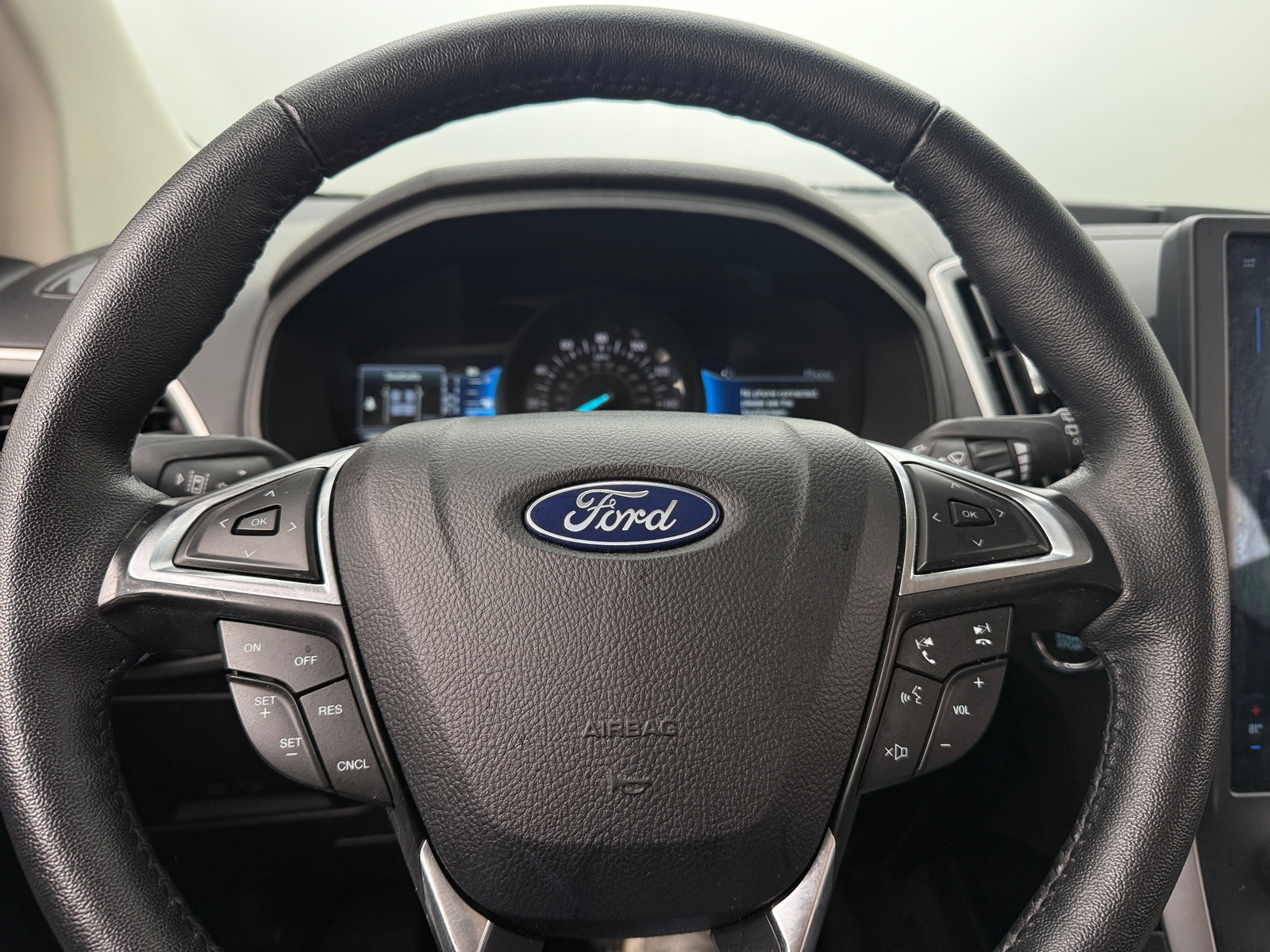 Thumbnail: 2024 Ford Edge - 4