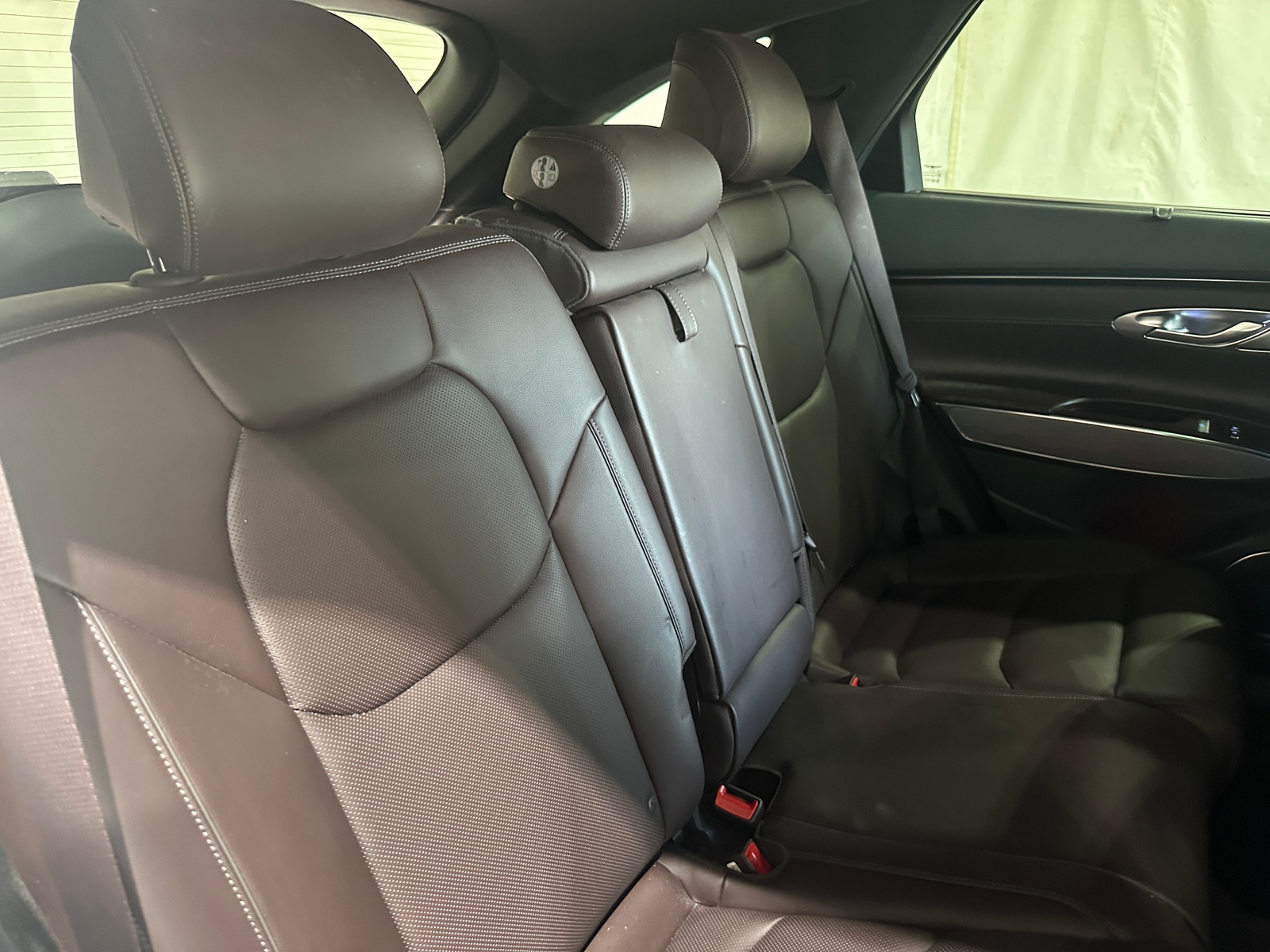 Thumbnail: 2023 Genesis GV70 - 5