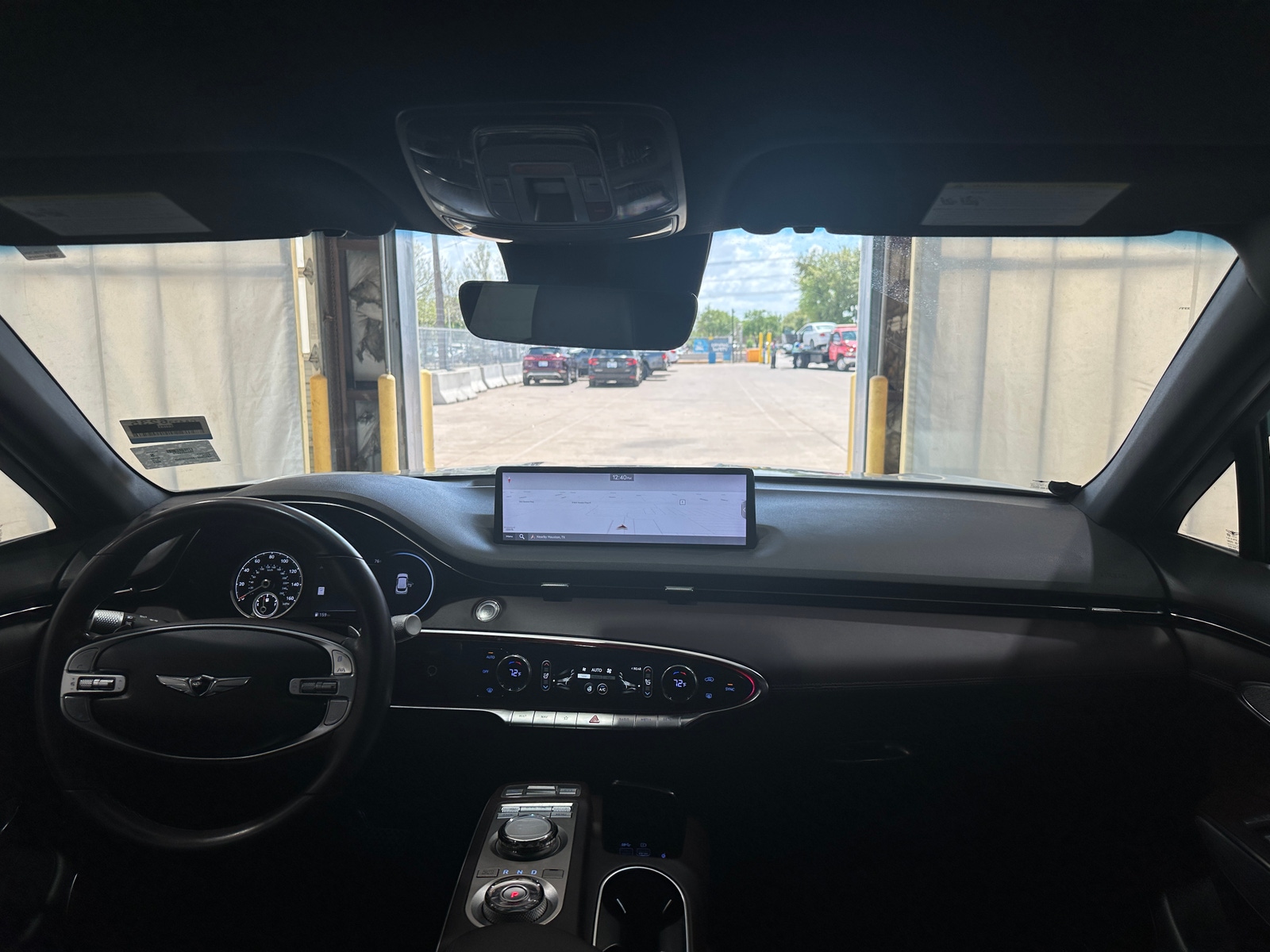 Thumbnail: 2023 Genesis GV70 - 2